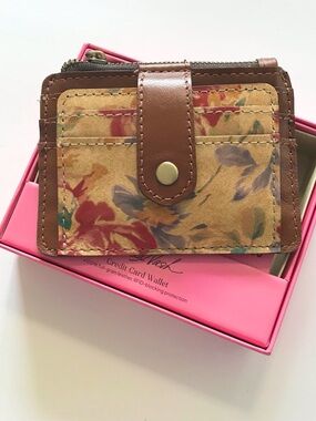 Patricia Nash Credit Card Wallet Aegean Blooms Cassis Box, NWT